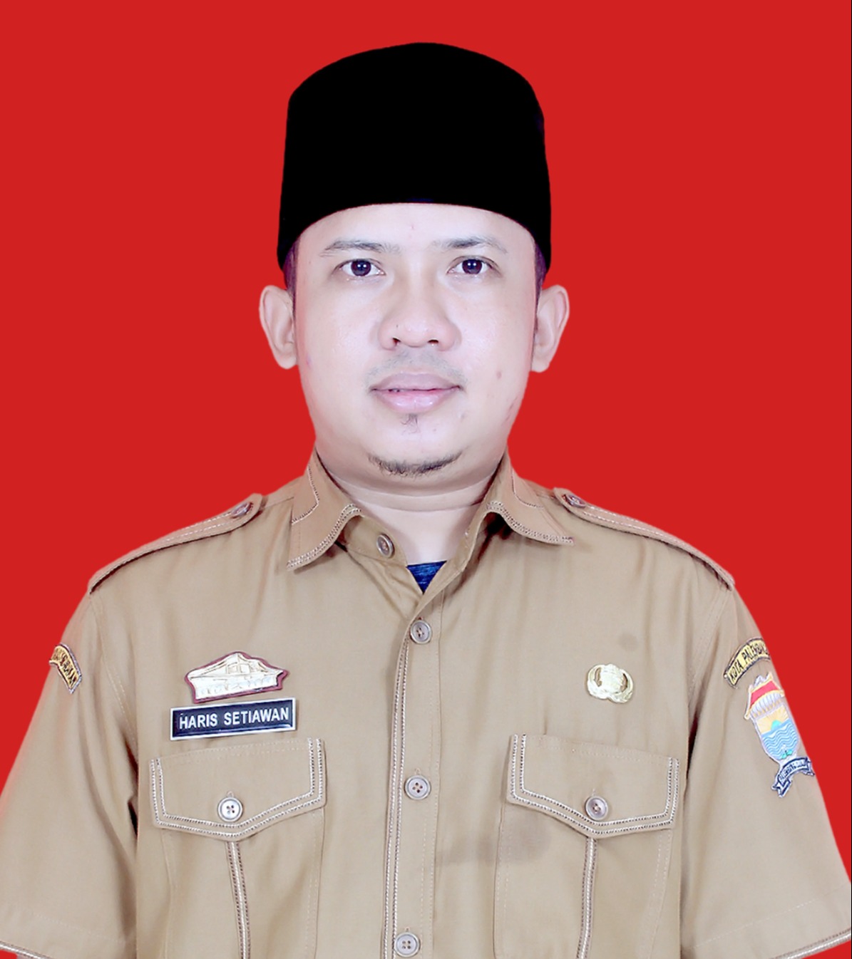 Haris Setiawan, S.PdI, S.S.I.,M.Pd